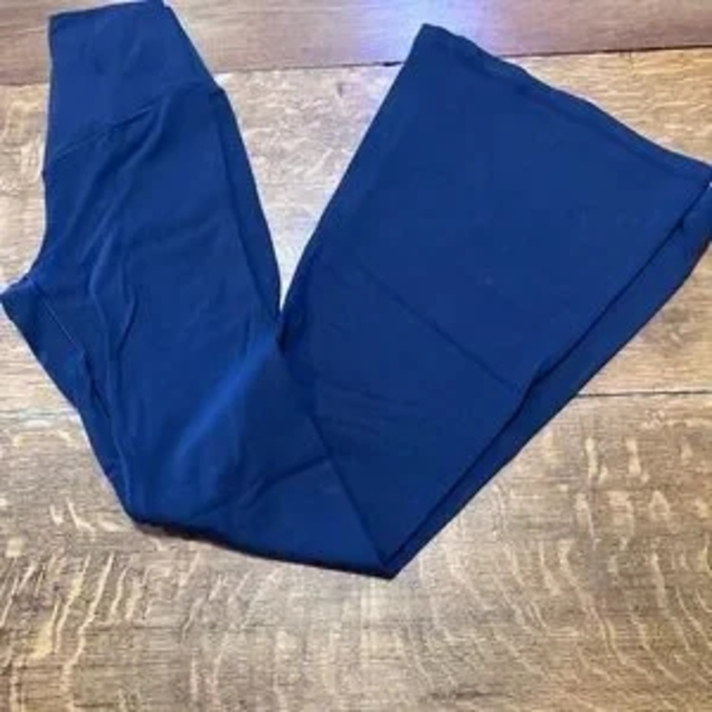 Offline by Aerie Real Me Flared Leggings